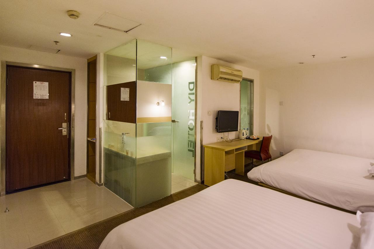 Motel Shenzhen Longgang Longcheng Square Metro Station Exterior photo