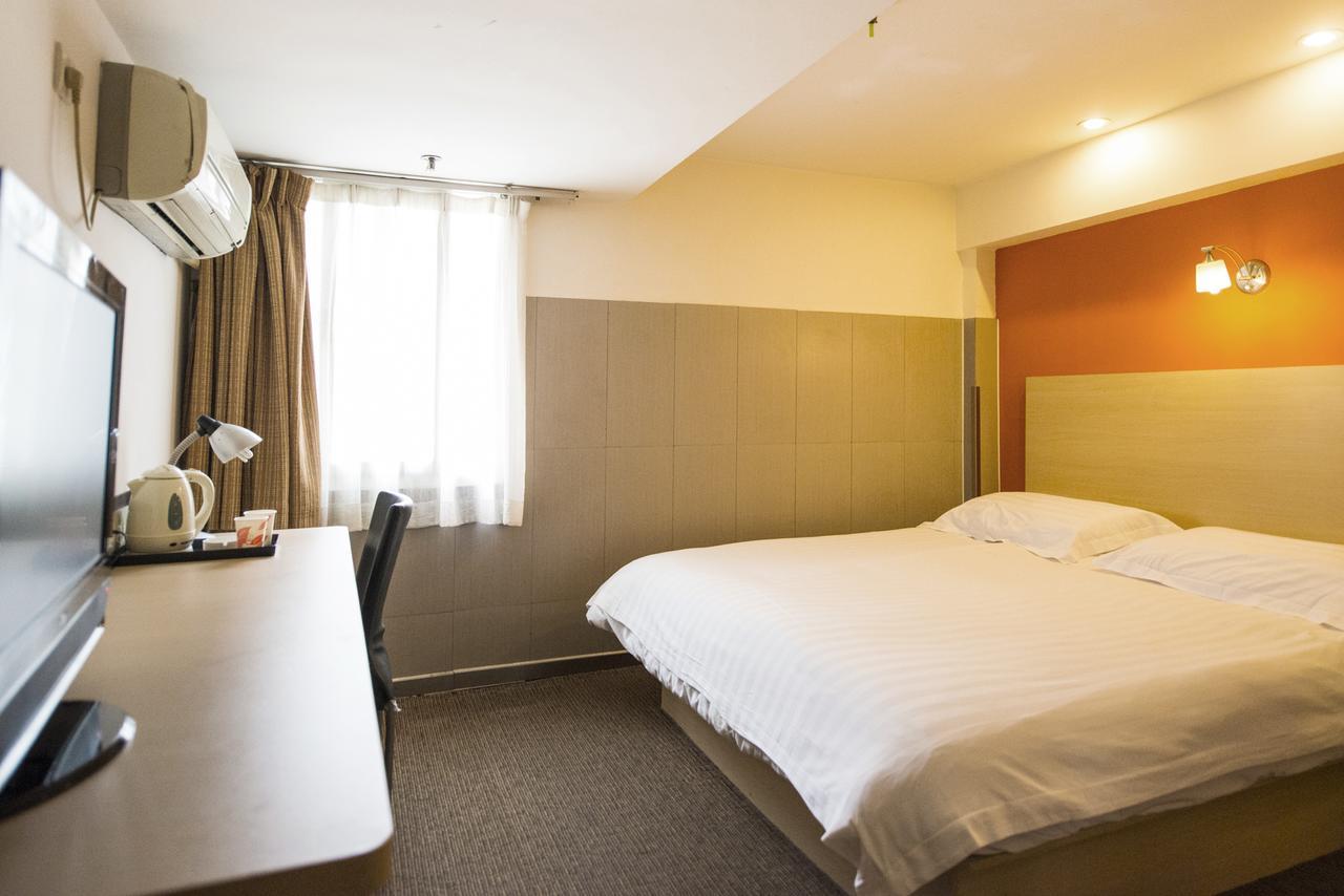 Motel Shenzhen Longgang Longcheng Square Metro Station Exterior photo